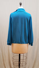 Blouse bleu azur avec strass