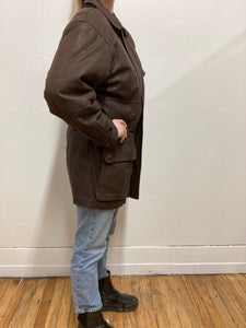 Manteau de cuir brun mi-long