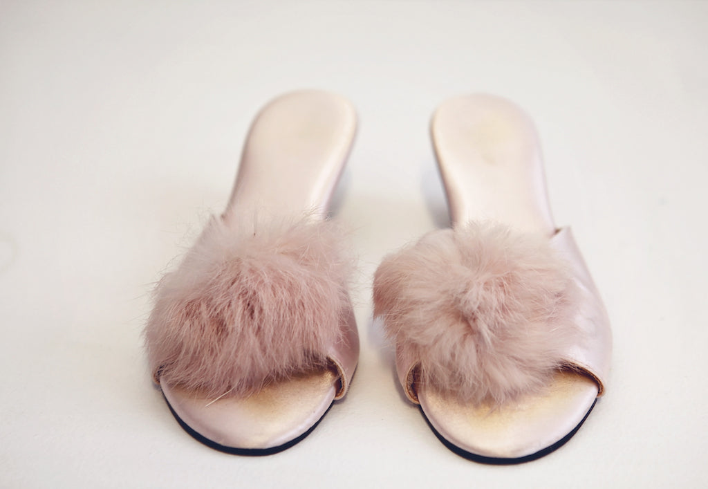 Mules à pompoms vintage