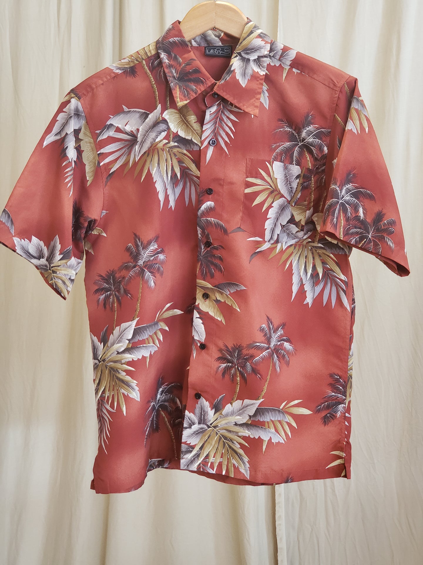 Chemise tropicale manches courtes