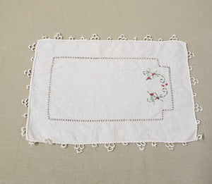 Napperon rectangulaire à fleurs