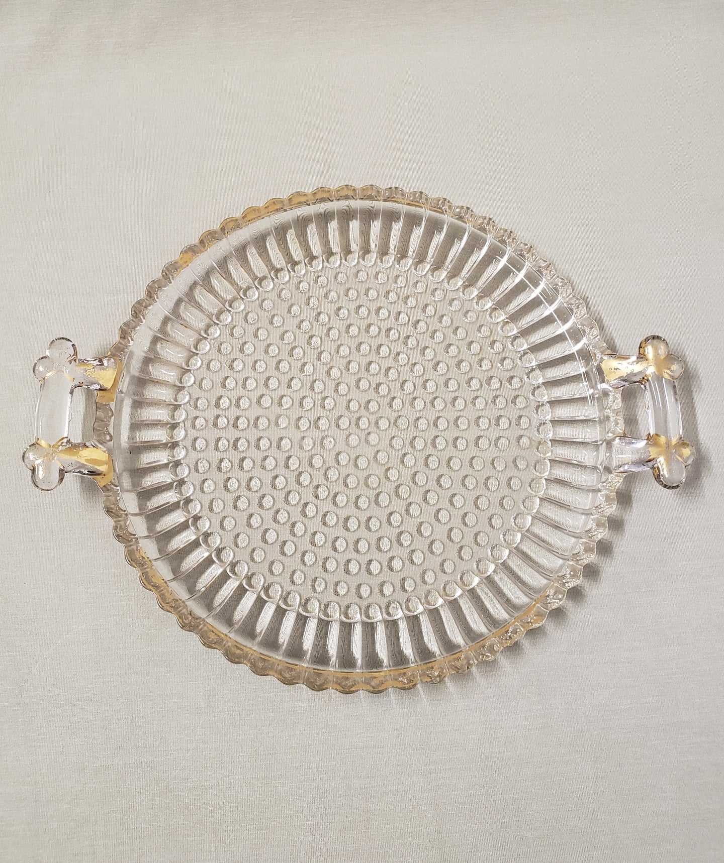 Assiette décorative en verre