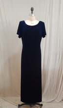 Robe de soirée velours bleu profond