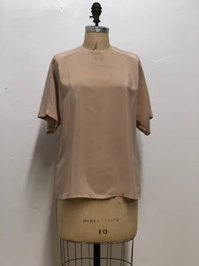 Chandail beige soyeux