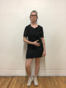 Robe de soie perles et paillettes